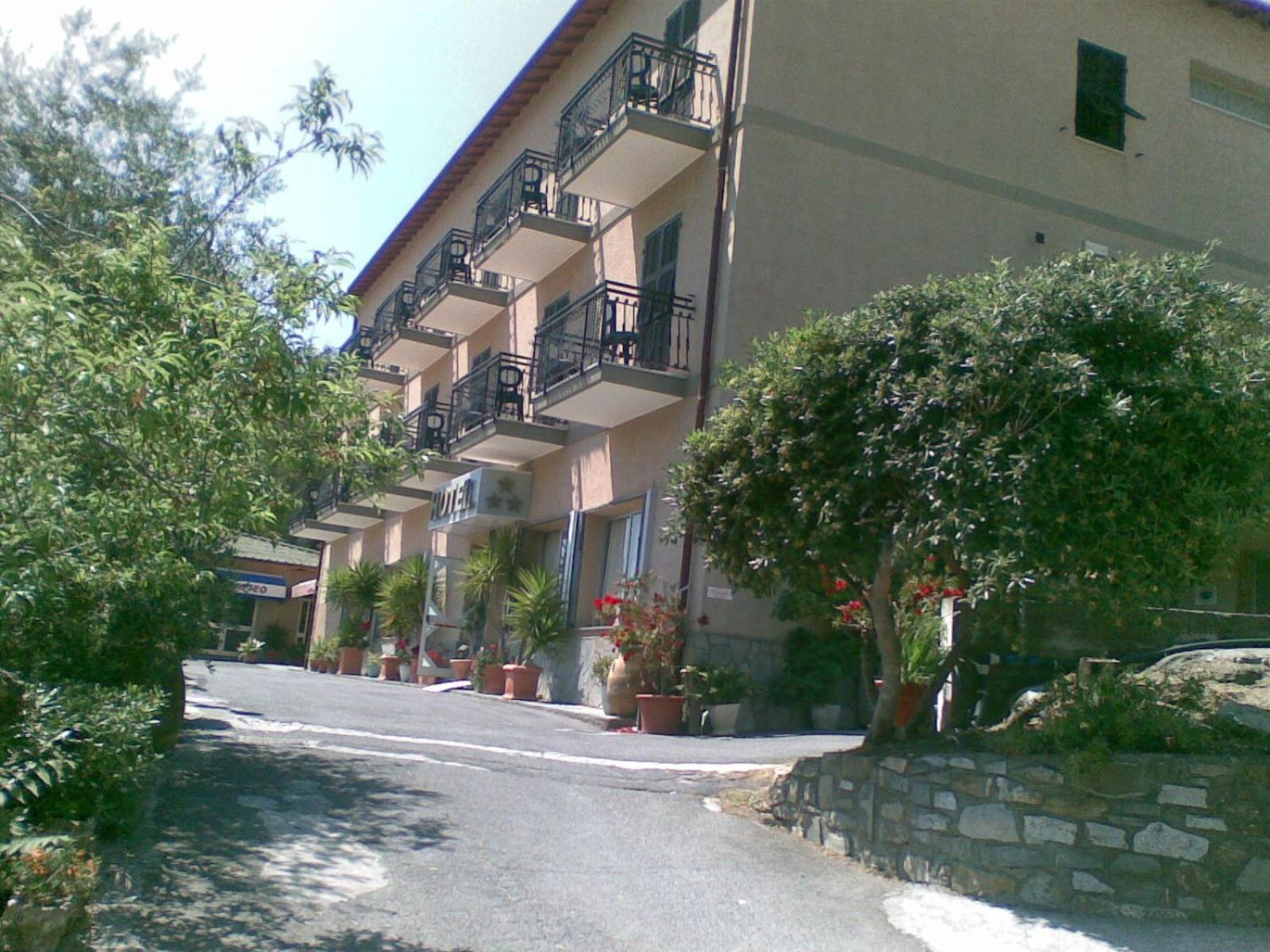 سان بارتولومِيو آل ما Albergo Ristorante San Matteo المظهر الخارجي الصورة