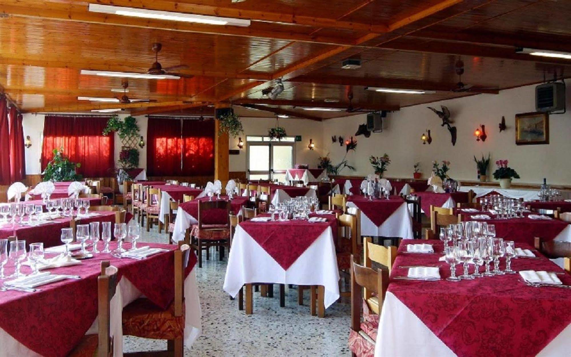 سان بارتولومِيو آل ما Albergo Ristorante San Matteo المظهر الخارجي الصورة